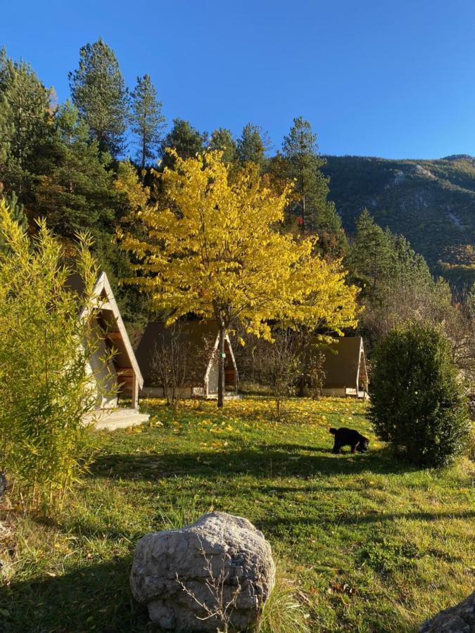 Camping Calme Et Nature Кастеллан Екстер'єр фото