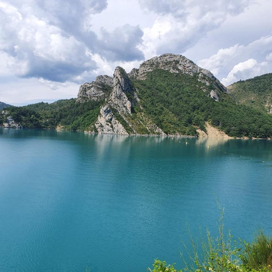 Camping Calme Et Nature Кастеллан Екстер'єр фото