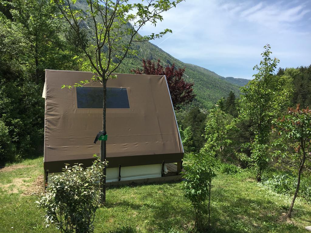 Camping Calme Et Nature Кастеллан Екстер'єр фото